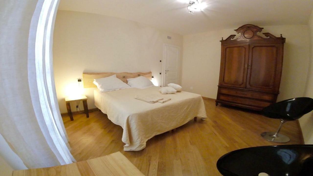 Liberty Room And Breakfast Борґо-Валь-ді-Таро Екстер'єр фото
